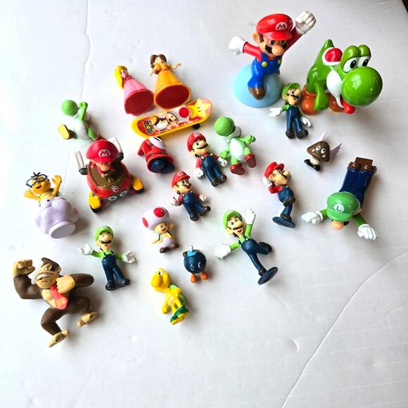 Super Mario 22 Pc Mini Figure Cake Topper Set Gamer Kids Party Action Figures - Picture 1 of 16